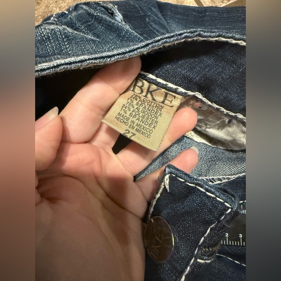 BKE Stella Women's cropped Blue Jeans - Picture 5 of 10